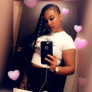 Meet your Posher, Tiera